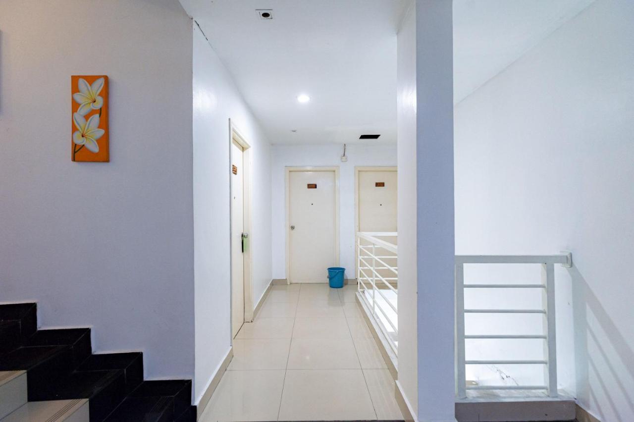 Hotel Urbanview Crystal Nagoya By Reddoorz Batam