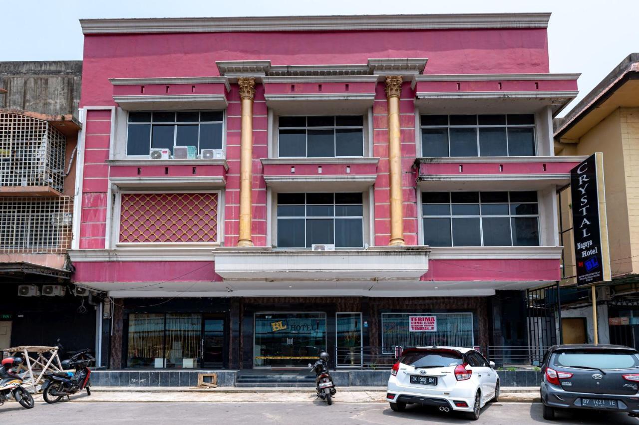 Urbanview Crystal Nagoya By Reddoorz 3* Batam